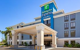 Holiday Inn Express Tampa Rocky Point Island